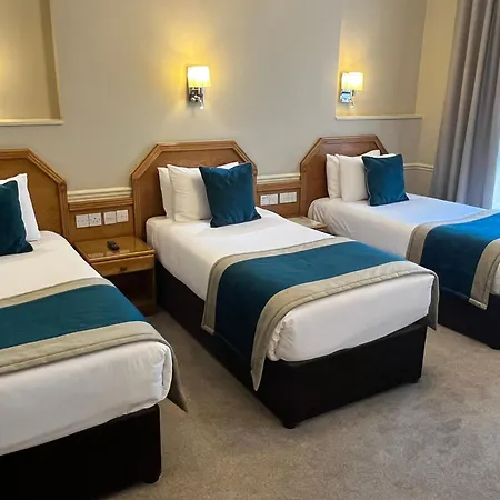 Harcourt Hotel-2
